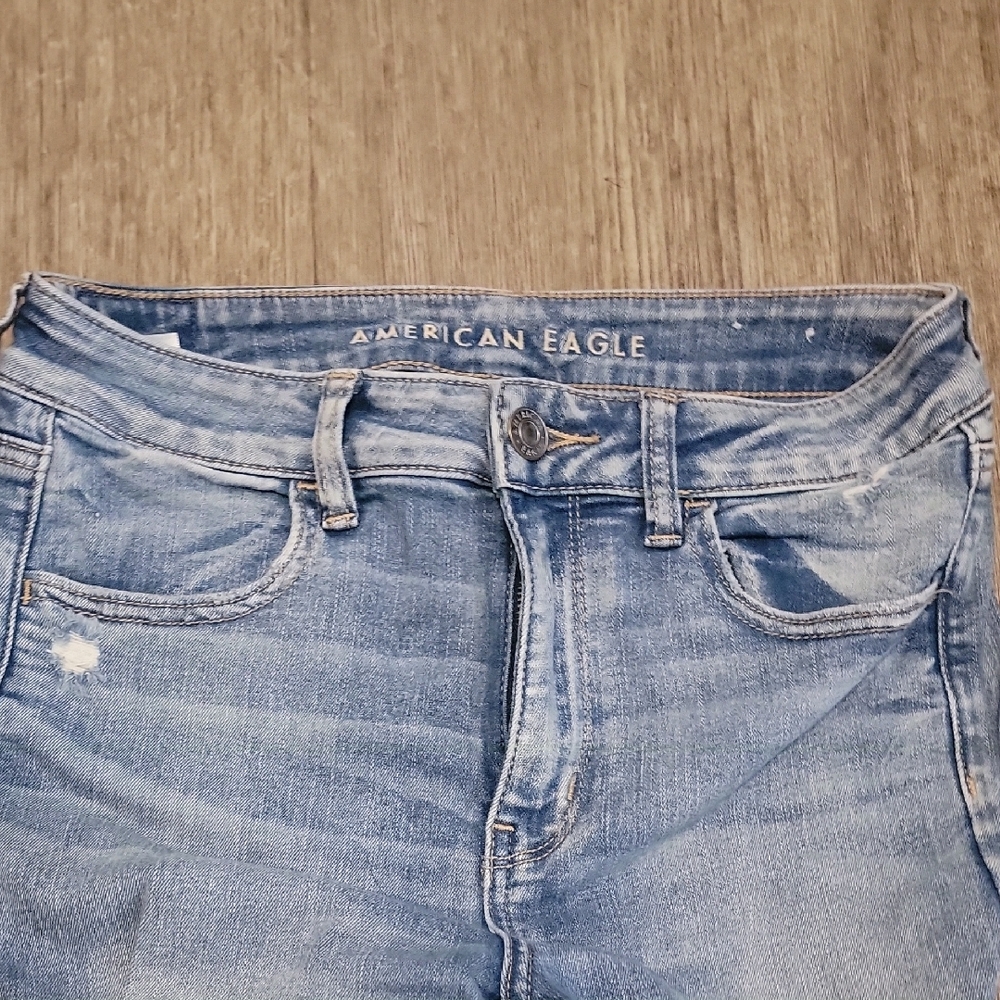 American Eagle Outfitters High Rise Blue Jeans
